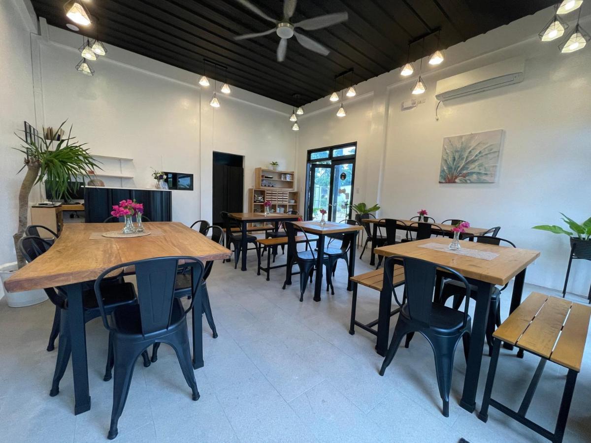 Thistle Inn Panglao Eksteriør bilde