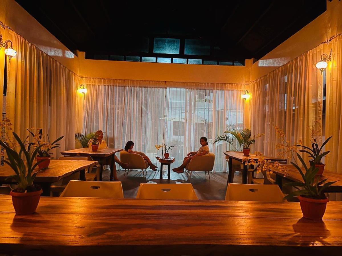Thistle Inn Panglao Eksteriør bilde